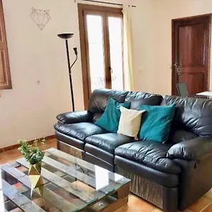 https://apartamentos-hostalets.balearic-islands.net