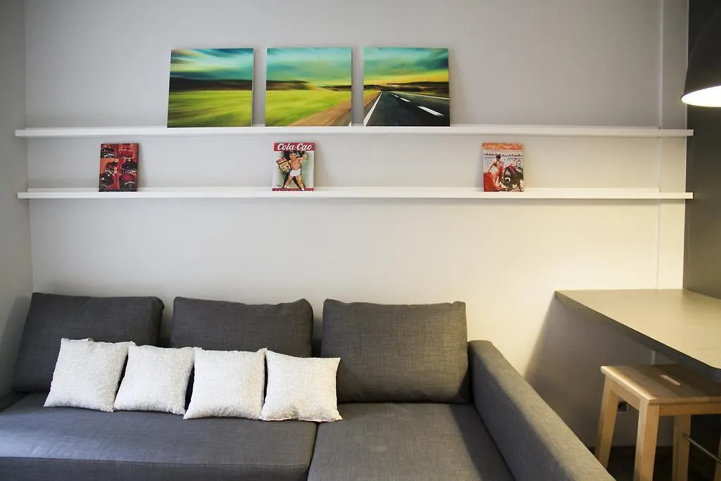 Idyllic Apartment With Terrace Barcelone